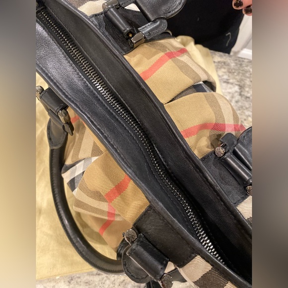 BURBERRY NOVA CHECK LADGE CROSSBODY BAG - Picture 7 of 15